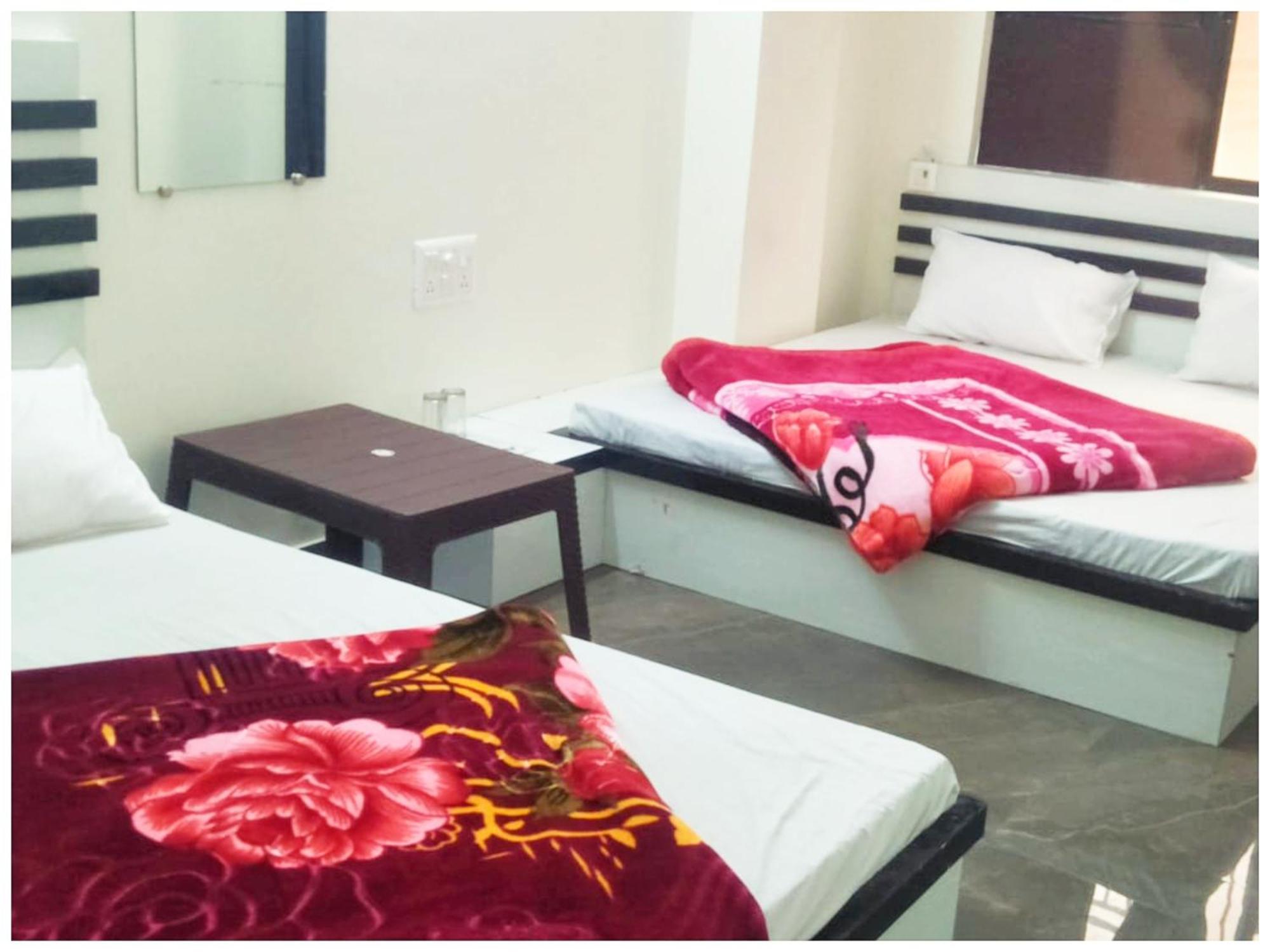 A Premium Hotel Sheeva Inn Near Temple - Fully Air Conditioning - Best Hotel Kankhal Exterior photo